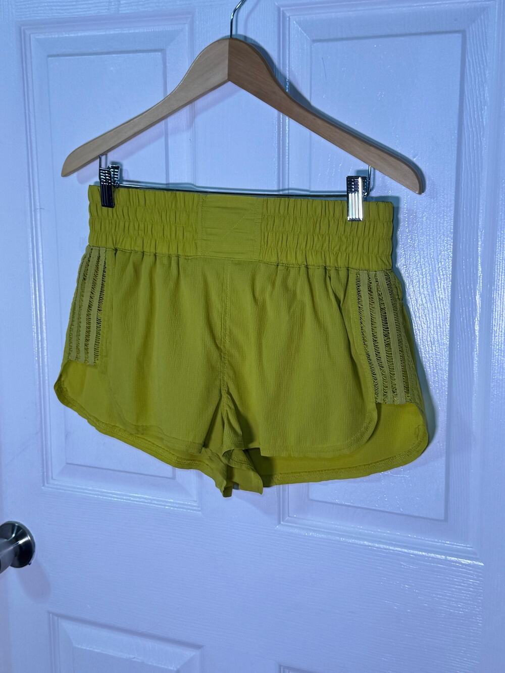 FP Movement Free People The Way Home High Waisted Shorts Chartreuse Women’s XS
